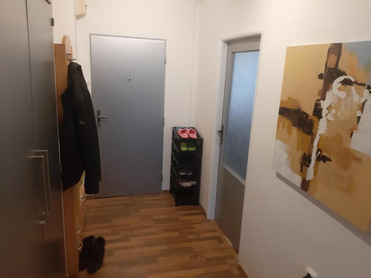 Prague Apartment In Most Near Golf Club, Aqua-Hipo-Autodrom In Most Kültér fotó